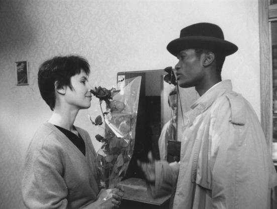 Oktyabr / Octubre (Abderrahmane Sissako, 1993. 