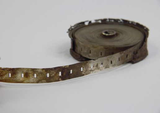 Bobina Pathe Baby trobada al camí de la retirada a Camprodon