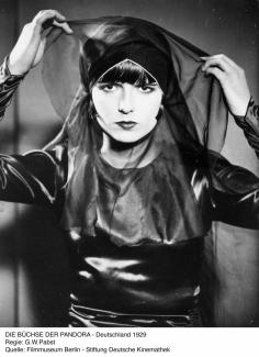 Vampiresses Louise Brooks