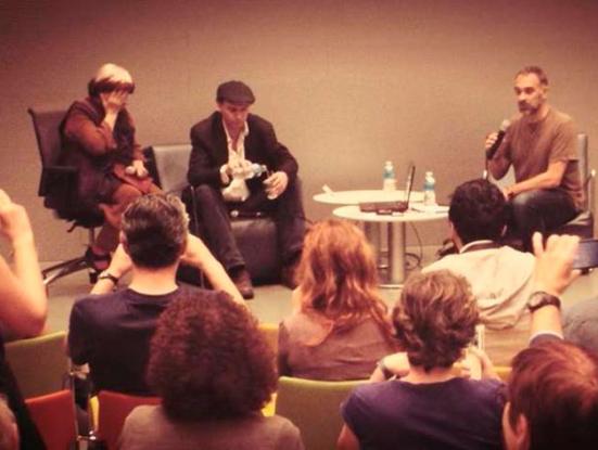 Agnès Varda i José Luis Guerín a la Jornada del Cineclubisme, Santa Coloma de Gramanet, 2014