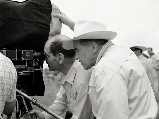 Luis Buñuel i Gabriel Figueroa durant el rodatge de 'Nazarín' - 1958